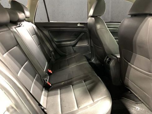 Used 2014 Volkswagen Jetta TDI FWD image 24