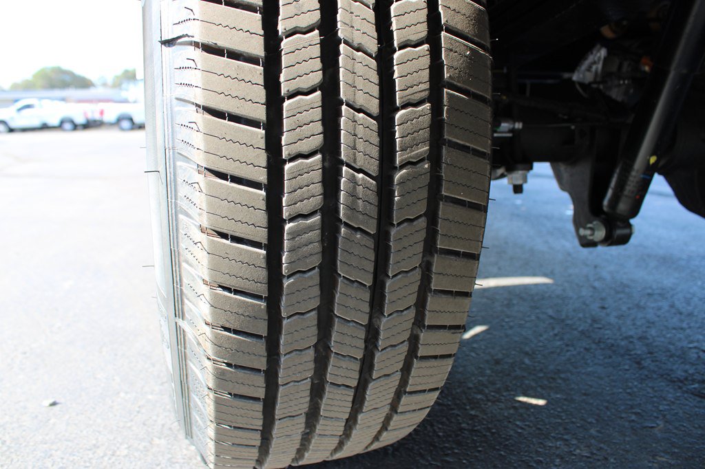 Used 2027 Ford F250 XL RWD image 37
