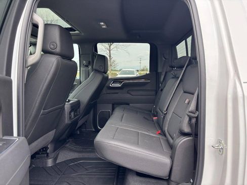 New 2026 Chevrolet Silverado 1500 RST w/ Redline Edition AWD/4WD image 5