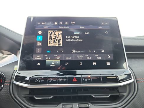 New 2026 Jeep Compass Trailhawk image 29