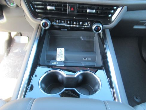 New 2026 Chevrolet Tahoe LS w/ Max Trailering Package AWD/4WD image 21