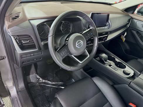 Certified 2021 Nissan Rogue SV w/ Premium Package AWD/4WD image 19