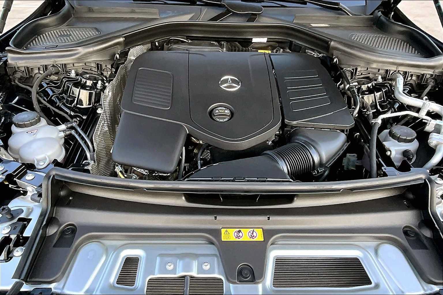 Certified 2026 Mercedes-Benz GLC 300 image 16