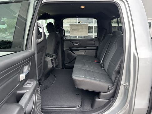 New 2026 RAM 1500 Express AWD/4WD image 11