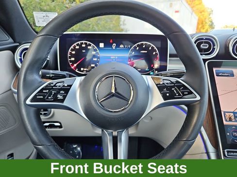 Used 2023 Mercedes-Benz C 300 Sedan image 10