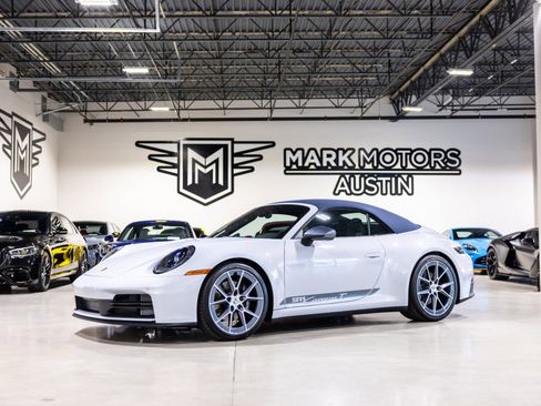 Used 2026 Porsche 911 Carrera T RWD image 1