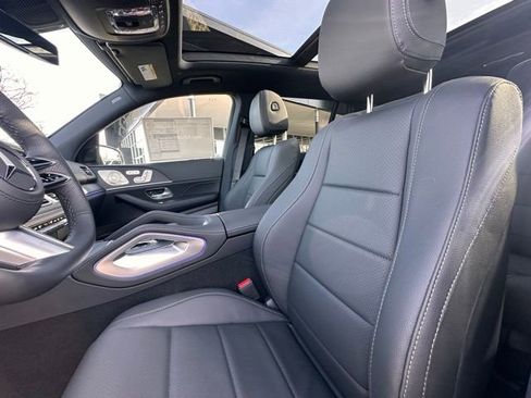 Certified 2025 Mercedes-Benz GLS 450 4MATIC image 21