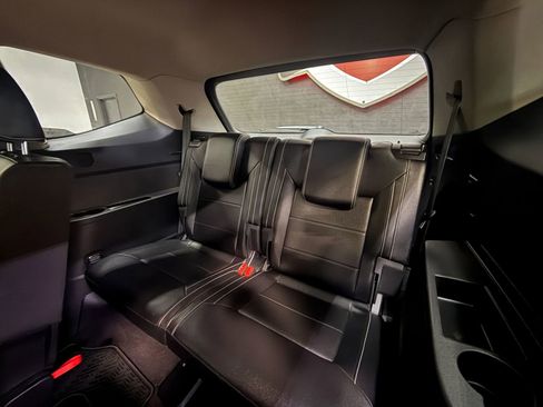 Used 2021 Volkswagen Atlas SE image 23