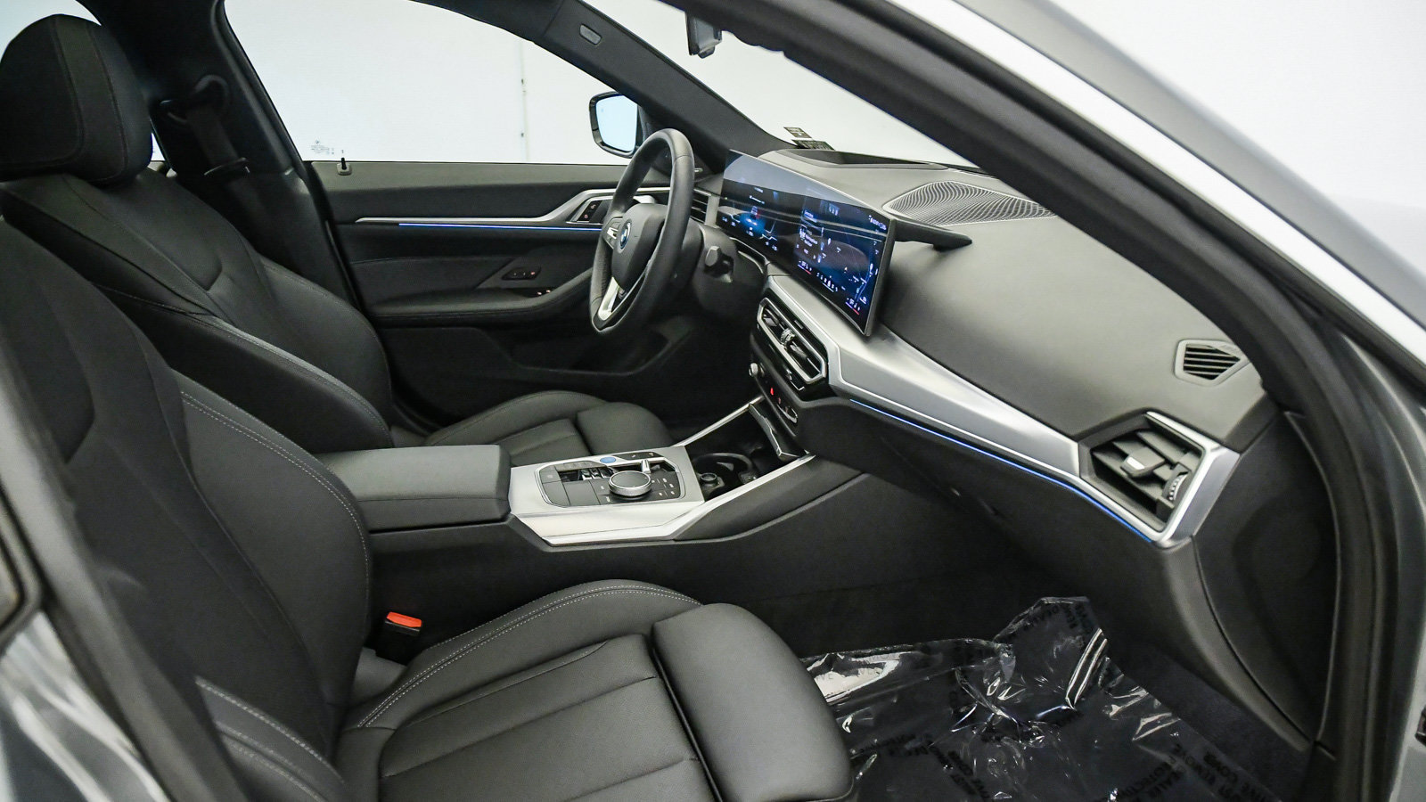 Certified 2024 BMW i4 eDrive35 w/ Premium Package RWD image 16