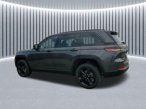 New 2026 Jeep Grand Cherokee Limited w/ Limited Altitude Package image 14