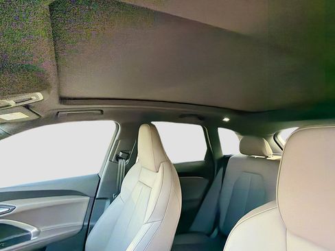 New 2025 Audi Q5 Premium Plus image 27