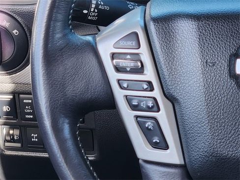 Used 2018 Nissan Titan PRO-4X w/ Pro-4x Convenience Package image 31