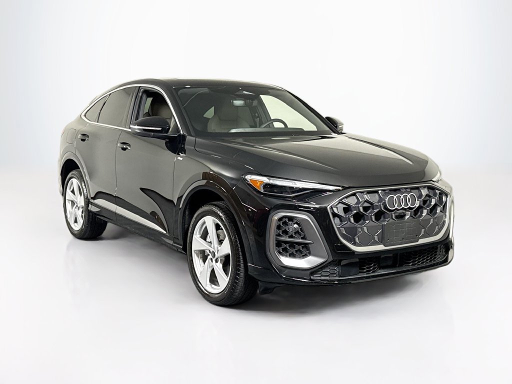 Used 2025 Audi Q5 Premium Plus AWD/4WD image 7