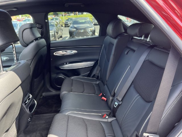 Used 2024 Genesis GV70 3.5T Sport AWD/4WD image 21