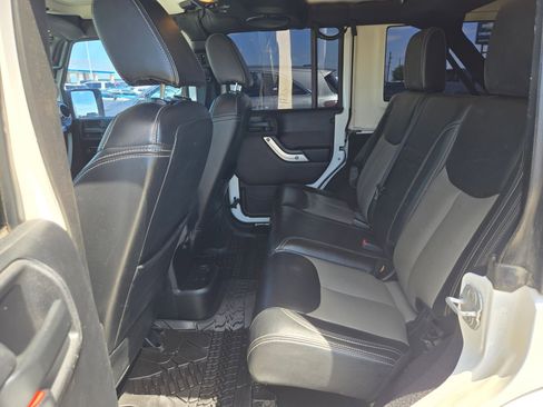 Used 2013 Jeep Wrangler Unlimited Sahara w/ Trailer Tow Group AWD/4WD image 12