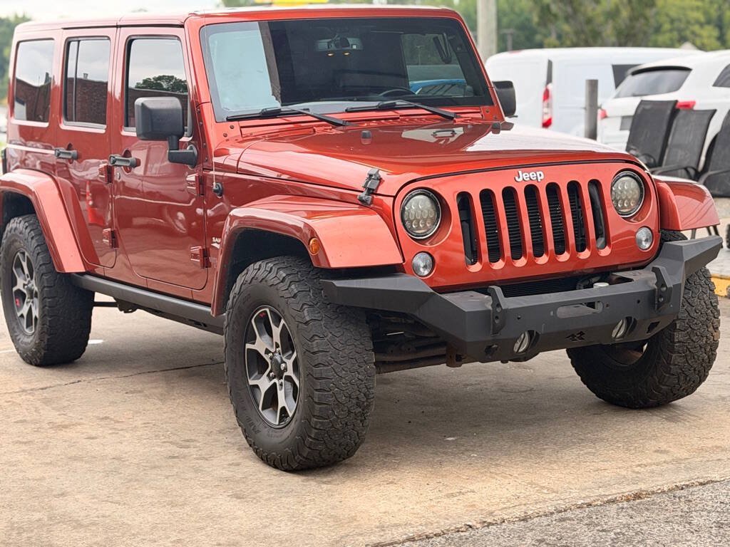 Used 2014 Jeep Wrangler Unlimited Sahara w/ Connectivity Group AWD/4WD image 2
