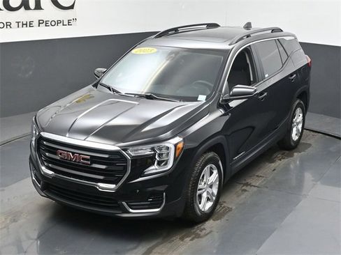 Used 2023 GMC Terrain SLE w/ Driver Convenience Package image 44