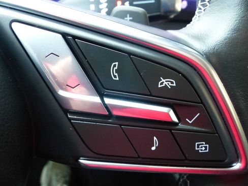 Used 2024 Buick Envision Preferred AWD/4WD image 28