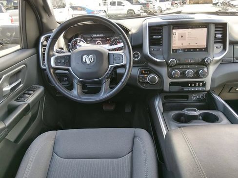 Used 2022 RAM 1500 Big Horn AWD/4WD image 11