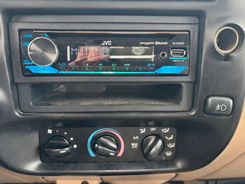 Used 2002 Ford Ranger 4x4 SuperCab image 13