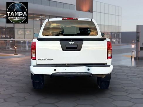Used 2021 Nissan Frontier S RWD image 7