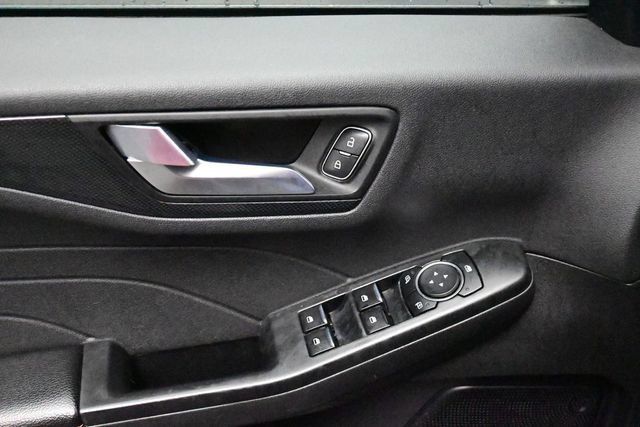 Used 2024 Ford Escape ST-Line FWD image 16