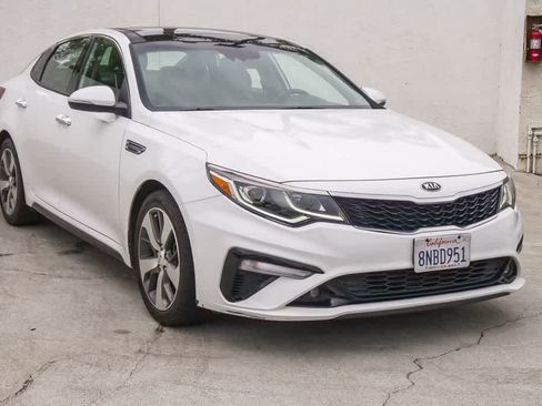 Used 2020 Kia Optima S w/ S Panoramic Sunroof Package FWD image 3