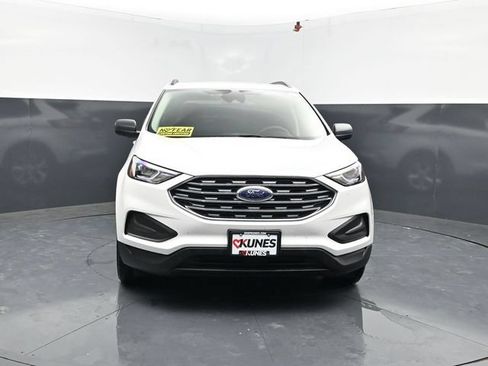 Used 2022 Ford Edge SE AWD/4WD image 2