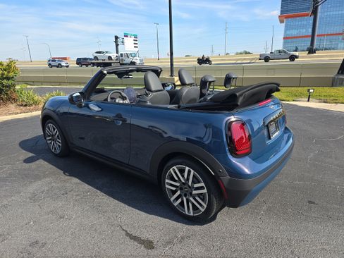 New 2026 MINI Cooper S image 5