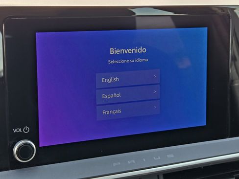 Used 2024 Toyota Prius XLE FWD image 16