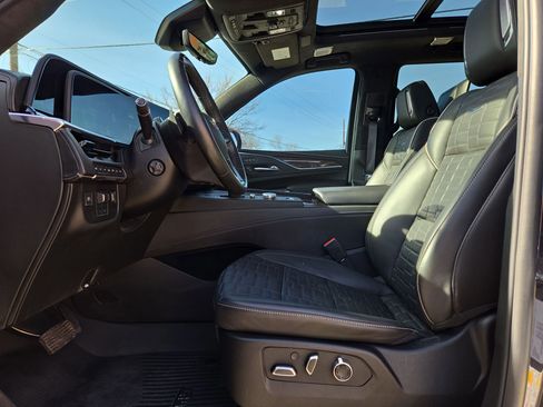 Used 2024 Cadillac Escalade Sport Platinum w/ LPO, Floor Liner Package image 16