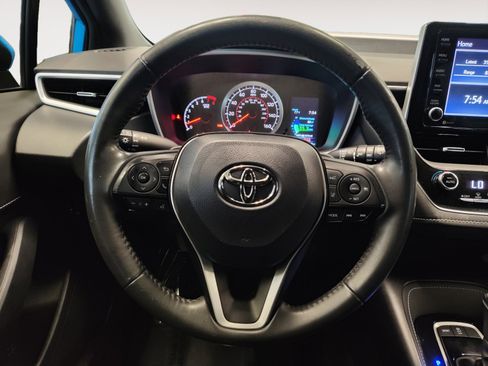 Used 2022 Toyota Corolla SE FWD image 16