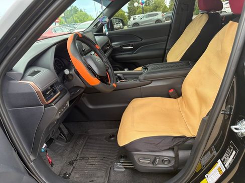 Used 2026 Toyota Grand Highlander AWD Hybrid image 11