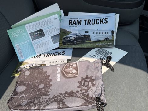 Used 2018 RAM 2500 Tradesman w/ Chrome Appearance Group AWD/4WD image 19