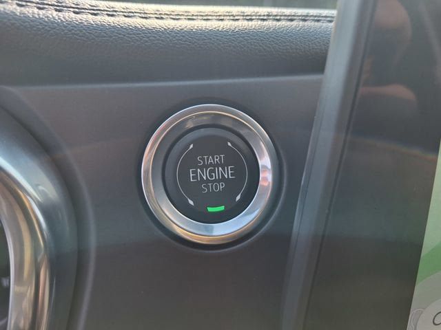 Used 2025 Chevrolet Blazer LT AWD/4WD image 25