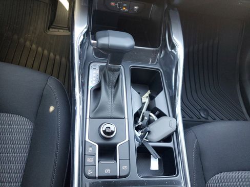 New 2026 Kia Sorento LX FWD image 22