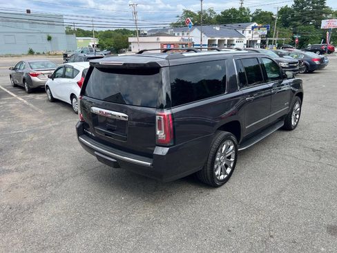 Used 2018 GMC Yukon XL Denali w/ Open Road Package AWD/4WD image 7