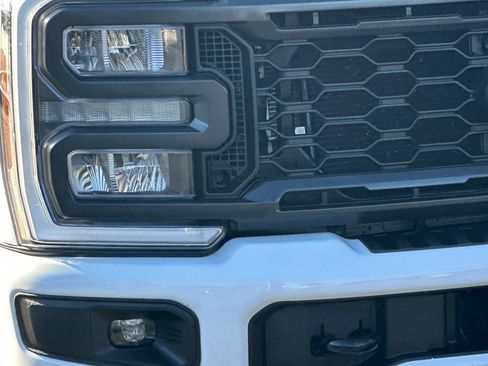 Used 2024 Ford F250 Lariat w/ Sport Appearance Package image 44