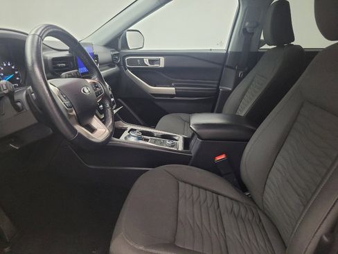 Used 2021 Ford Explorer XLT w/ Class III Trailer Tow Package image 17