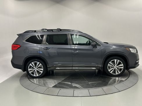 Used 2020 Subaru Ascent Limited w/ Technology Package image 8