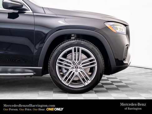 New 2026 Mercedes-Benz GLS 450 4MATIC image 39