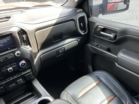 Used 2021 GMC Sierra 1500 AT4 image 15