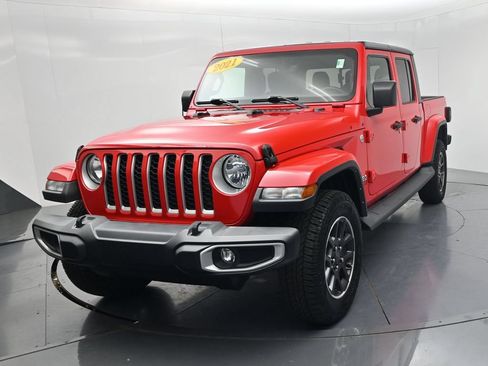 Used 2021 Jeep Gladiator Overland w/ Popular Equipment Package AWD/4WD image 3
