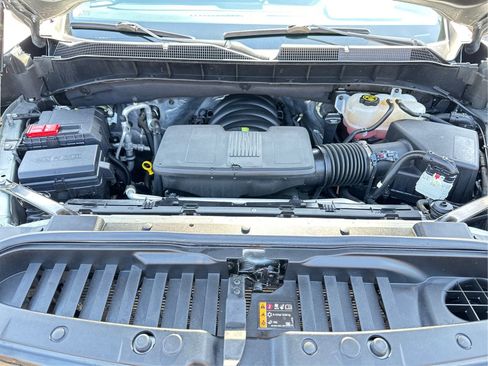 Used 2023 Chevrolet Silverado 1500 High Country w/ High Country Premium Package AWD/4WD image 24