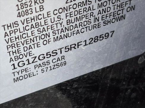 Used 2024 Chevrolet Malibu RS FWD image 15