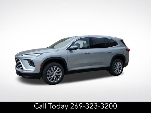 New 2025 Buick Enclave Preferred image 4