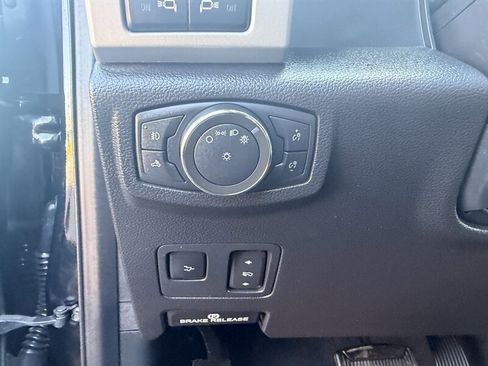 Used 2020 Ford F350 Lariat AWD/4WD image 16