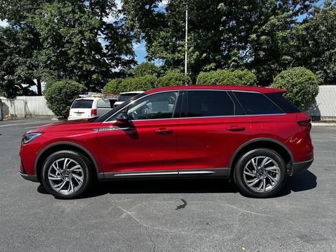 Certified 2023 Lincoln Corsair AWD w/ Equipment Group 101A image 8