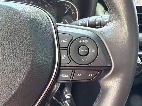 Used 2023 Toyota RAV4 XLE Premium FWD image 26