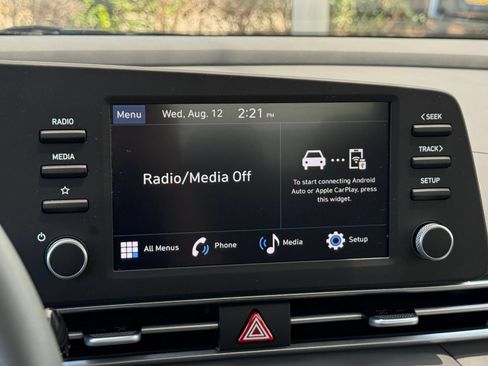 Used 2026 Hyundai Elantra Sport FWD image 20